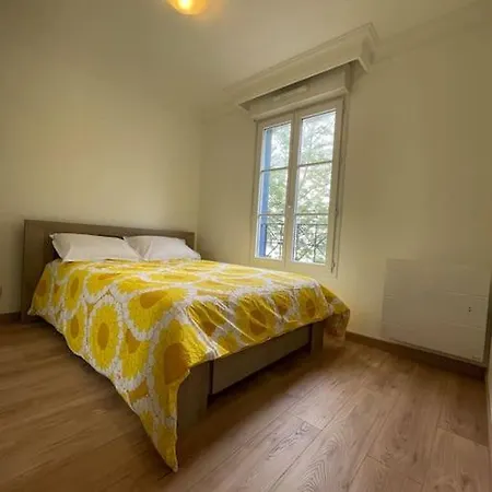 Spacious Marie Apt Serris Exterior photo