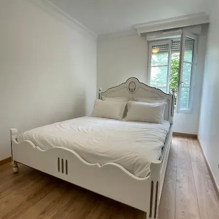Spacious Marie Apt Serris Exterior photo