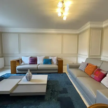 Spacious Marie Apt Serris Exterior photo