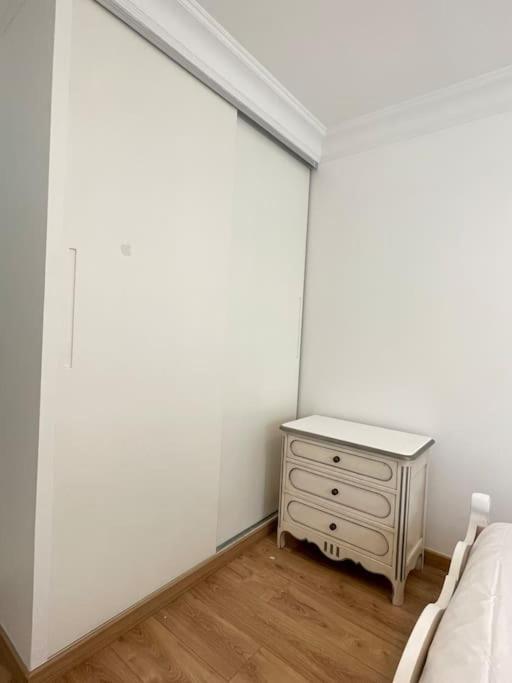Spacious Marie * Serris